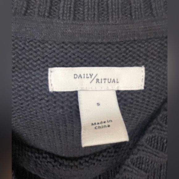 NWT Daily/Ritual 100% cotton sweater. This is Navy Blue. Size Small - Picture 4 of 4